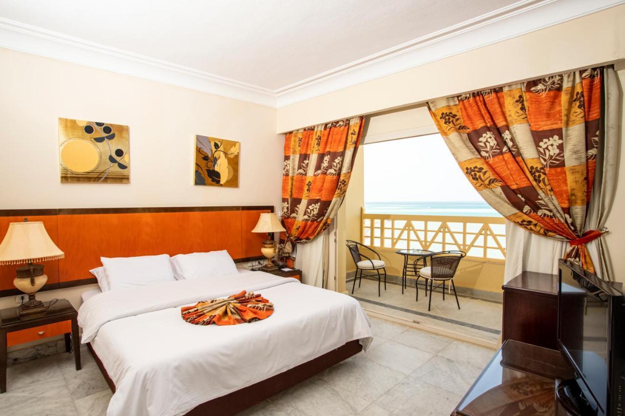 Amc Royal Hotel & Spa Hurghada Eksteriør billede